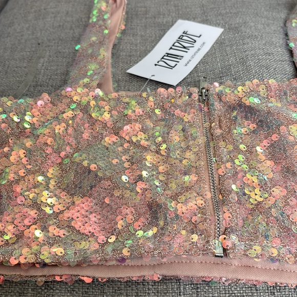 Sequin Crop Top - Picture 4 of 4